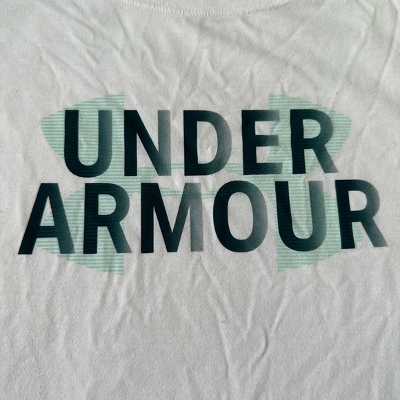 Women's Under Armour Heat Gear short sleeve T-Shirt. Size XL - Picture 3 of 4